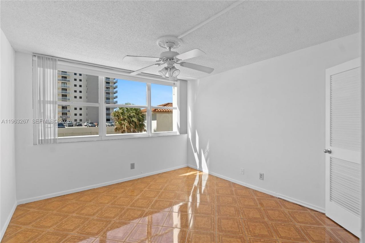 1410 S Ocean Dr, Unit 208, Hollywood, FL 33019 Photo