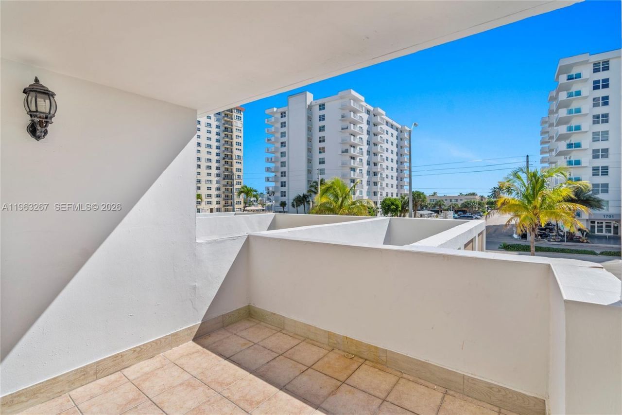 1410 S Ocean Dr, Unit 208, Hollywood, FL 33019 Photo