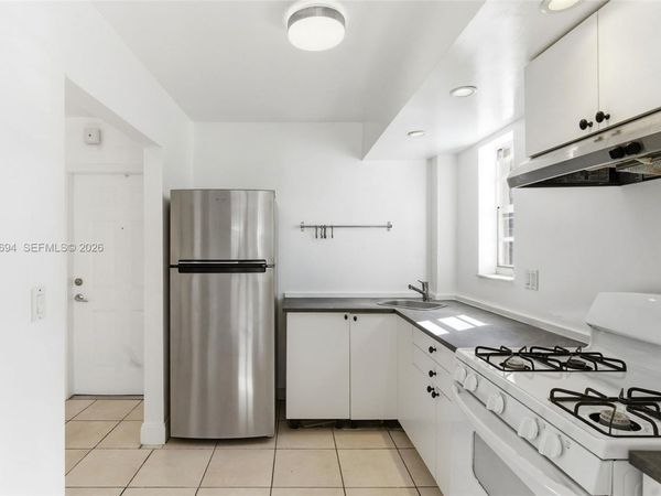 6705 N Kendall Dr , Unit 306, Pinecrest, FL 33156