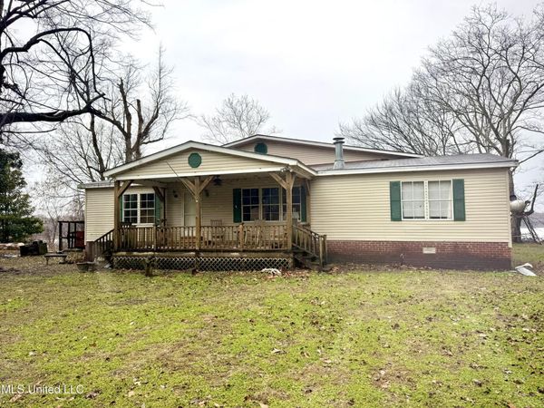 74 Blue Water Road, Alligator, MS 38720