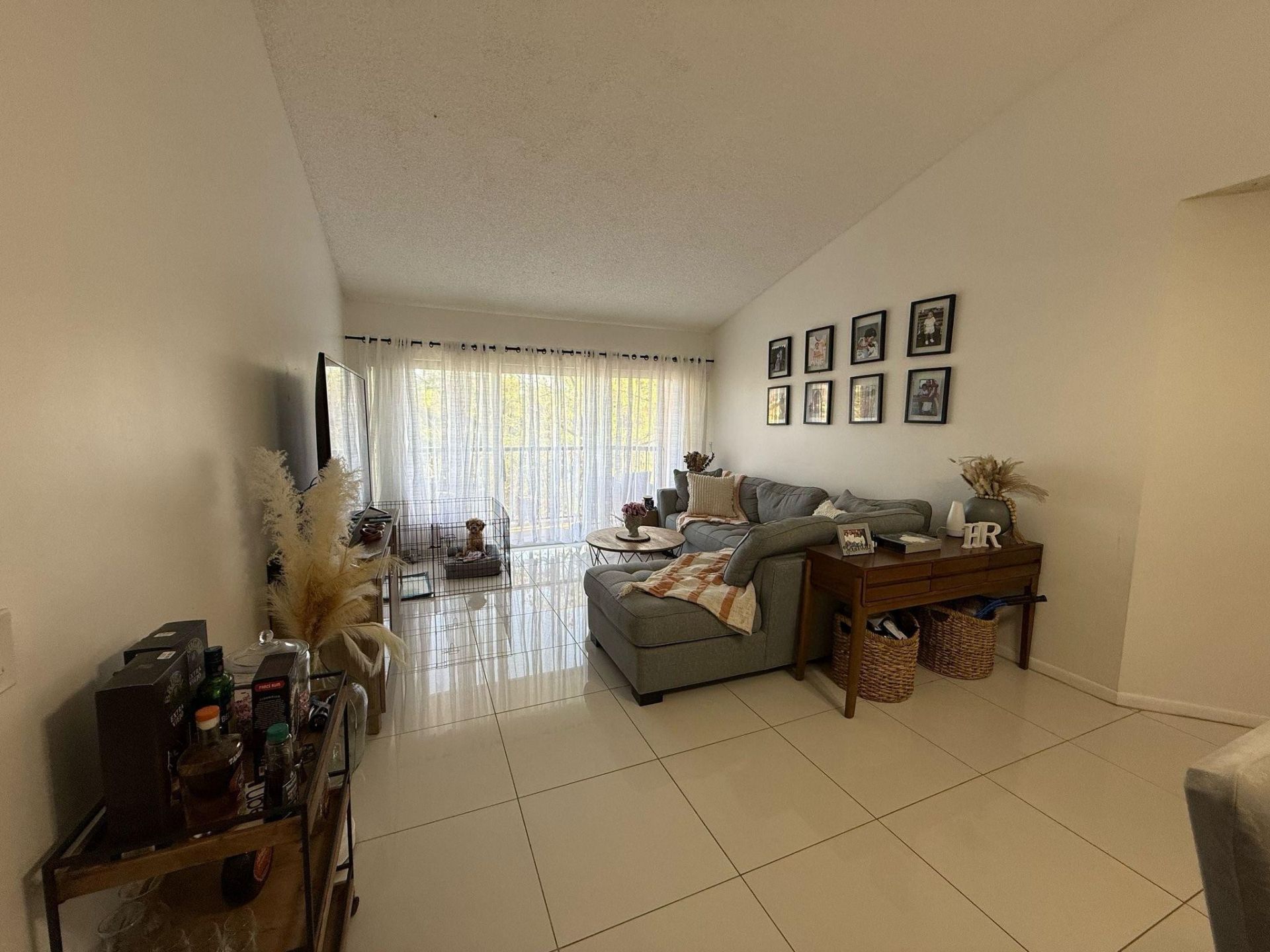 8891 Wiles Road, Unit 308, Coral Springs, FL 33067 Photo
