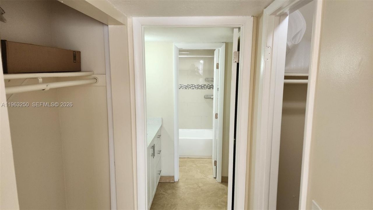 9000 SW 24th St, Unit 14C, Miami, FL 33165 Photo