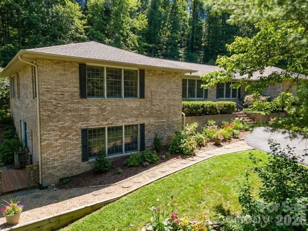 310 Claremont Drive, Flat Rock, NC 28731