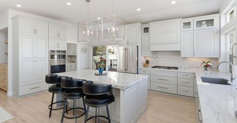 2556 Edgerock Road, Reno, NV 89519 Photo