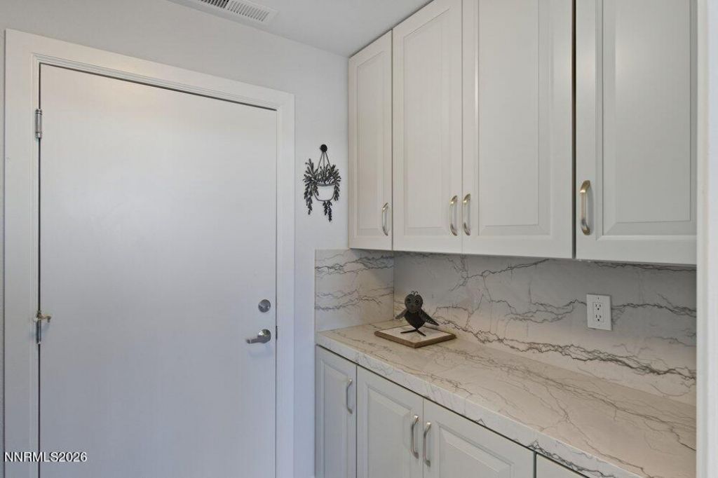 2556 Edgerock Road, Reno, NV 89519 Photo