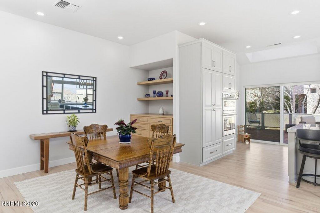 2556 Edgerock Road, Reno, NV 89519 Photo