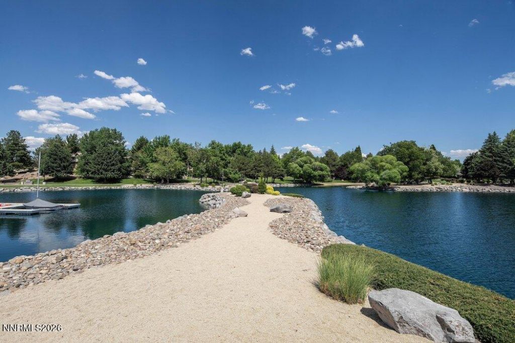 2556 Edgerock Road, Reno, NV 89519 Photo