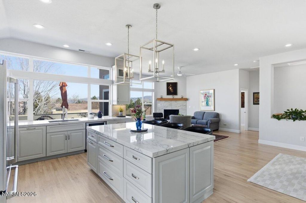 2556 Edgerock Road, Reno, NV 89519 Photo