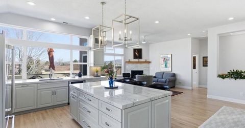 2556 Edgerock Road, Reno, NV 89519 Photo