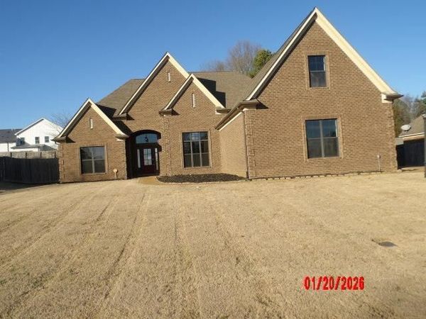 14562 SMOKEY LN, Olive Branch, MS 38654