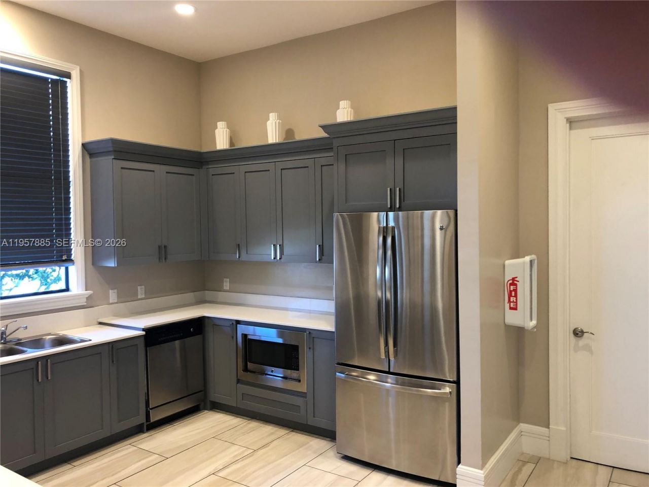 9333 W 33rd Lane , Unit 9333, Hialeah Gardens, FL 33018 Photo