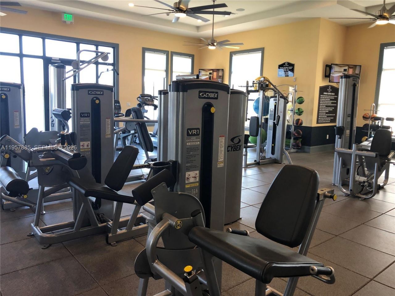 9333 W 33rd Lane , Unit 9333, Hialeah Gardens, FL 33018 Photo