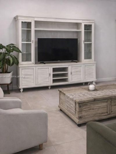 9333 W 33rd Lane , Unit 9333, Hialeah Gardens, FL 33018 Photo