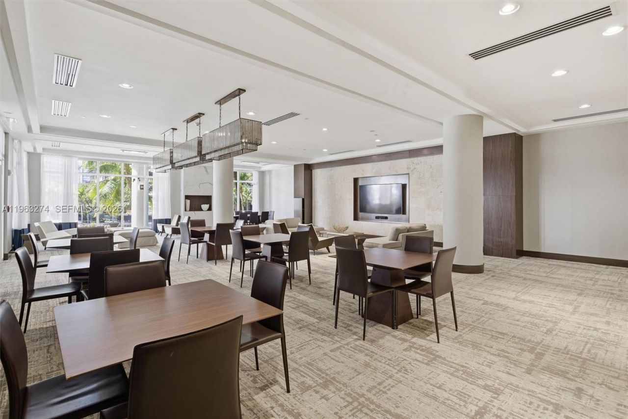 801 Brickell Key Blvd , Unit 3209, Miami, FL 33131 Photo