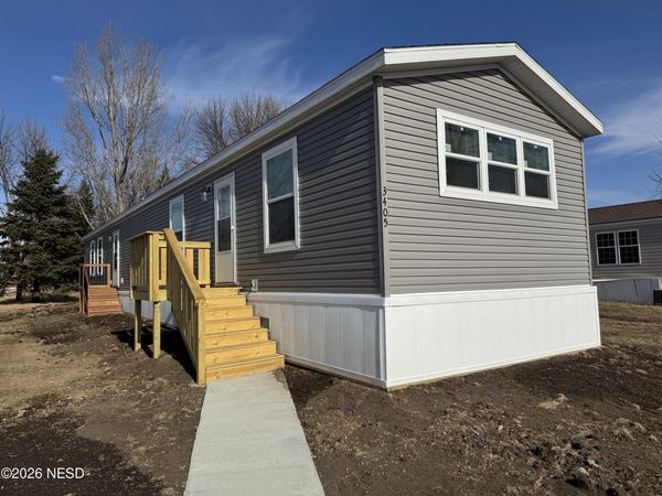 3405 16TH AVENUE SW, Watertown, SD 57201