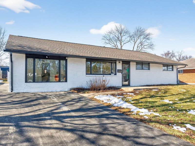 1561 Haft Drive, Reynoldsburg, OH 43068 Photo 1