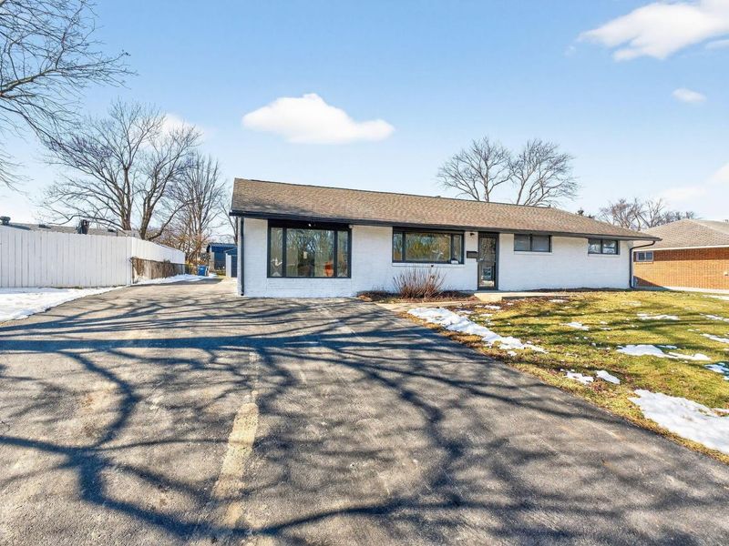 1561 Haft Drive, Reynoldsburg, OH 43068 Photo 4