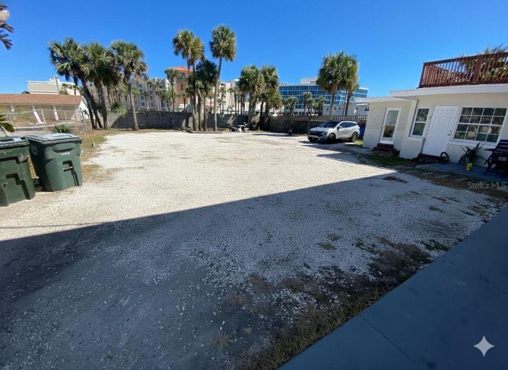 938 N Grandview Avenue, Daytona Beach, FL 32118 Photo