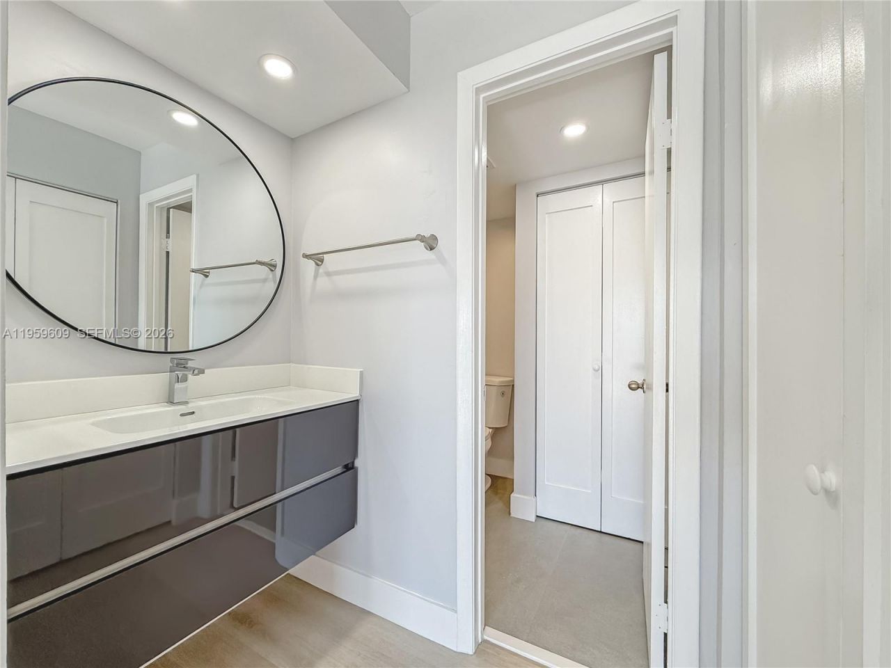 8590 SW 212th St , Unit #204, Cutler Bay, FL 33189 Photo