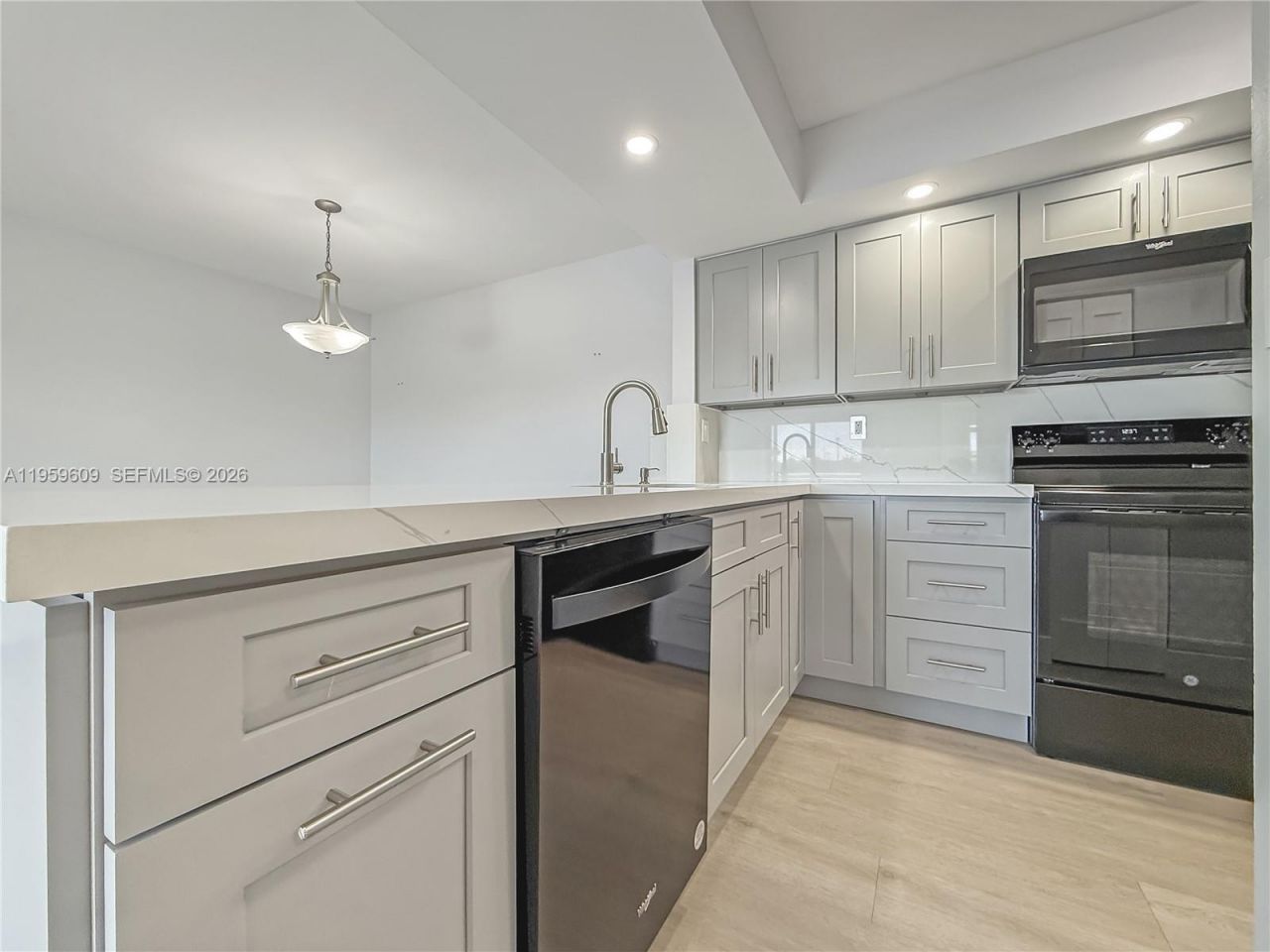 8590 SW 212th St , Unit #204, Cutler Bay, FL 33189 Photo