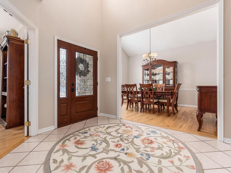 7487 Balfoure Circle, Dublin, OH 43017 Photo 6