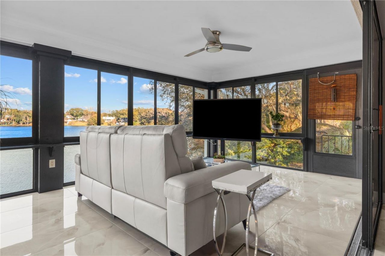 3105 S Lakeshore Court, Eustis, FL 32726 Photo