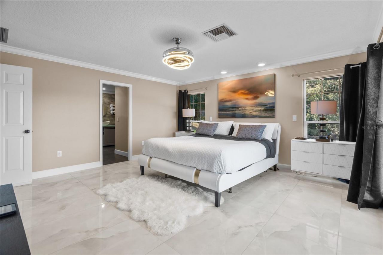 3105 S Lakeshore Court, Eustis, FL 32726 Photo