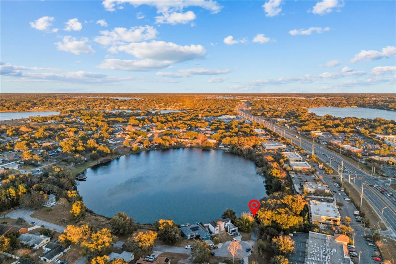 3105 S Lakeshore Court, Eustis, FL 32726 Photo