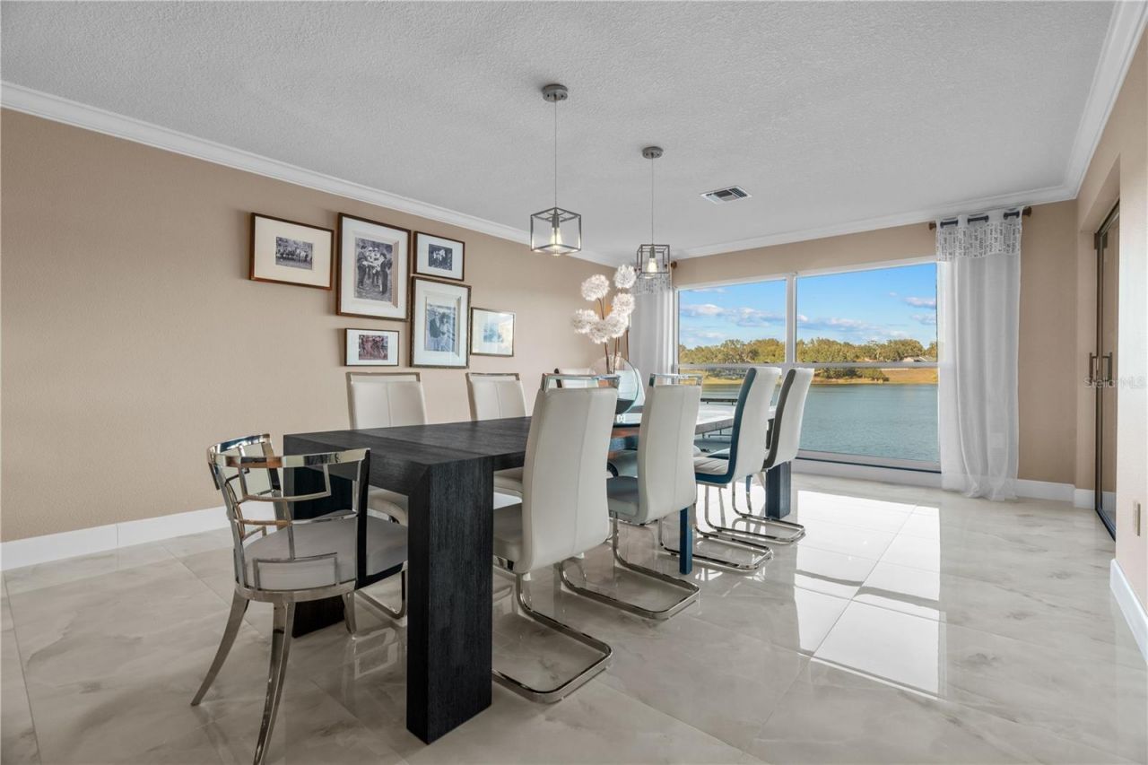 3105 S Lakeshore Court, Eustis, FL 32726 Photo