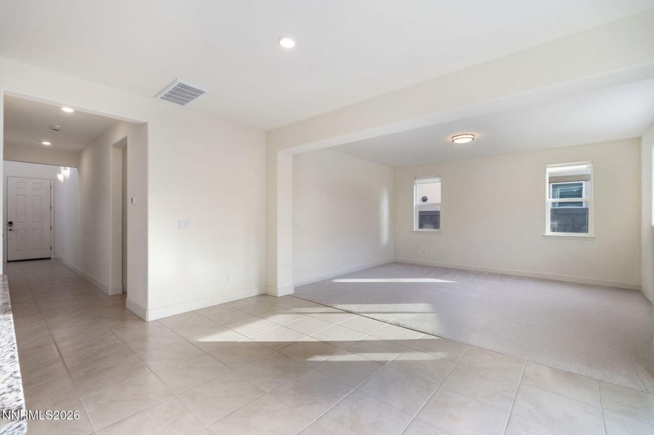 6747 Ronaldinho Drive, Sparks, NV 89436 Photo