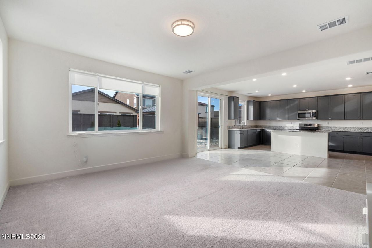 6747 Ronaldinho Drive, Sparks, NV 89436 Photo