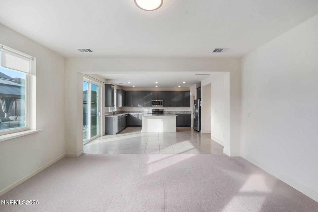 6747 Ronaldinho Drive, Sparks, NV 89436 Photo