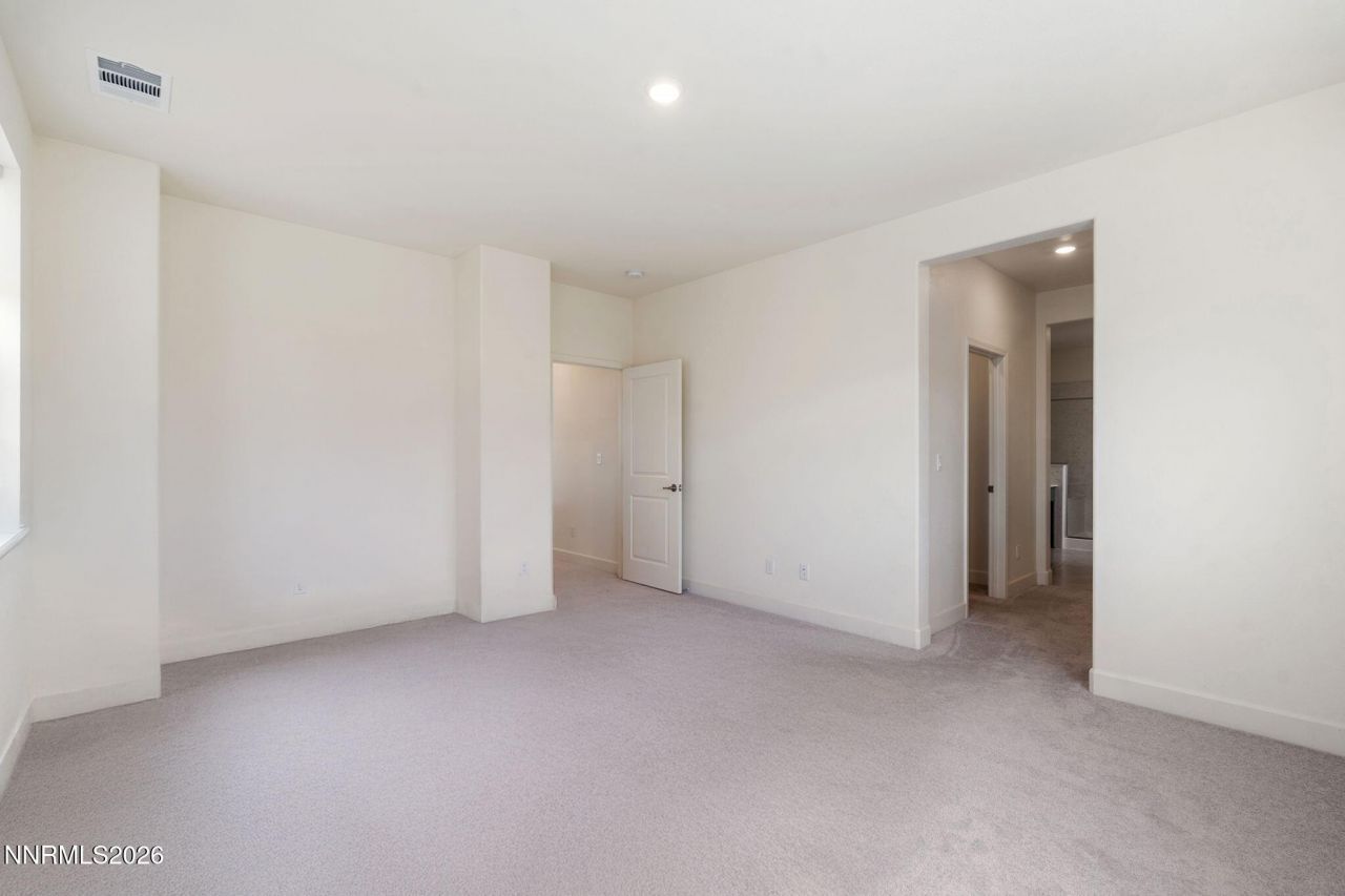 6747 Ronaldinho Drive, Sparks, NV 89436 Photo