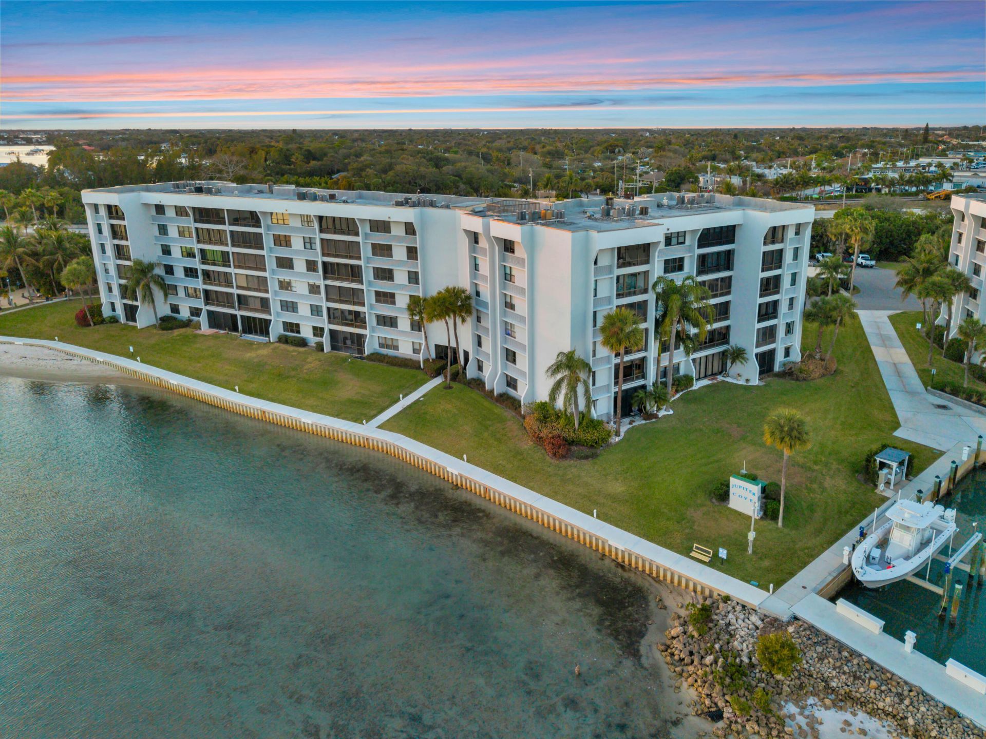 1542 Jupiter Cove Drive, Unit 604c, Jupiter, FL 33469 Photo