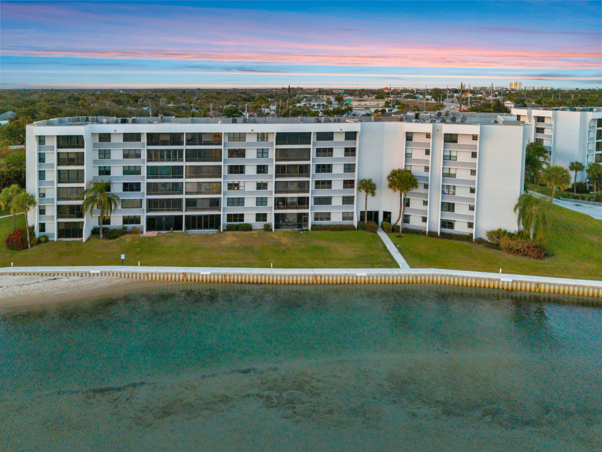 1542 Jupiter Cove Drive, Unit 604c, Jupiter, FL 33469 Photo