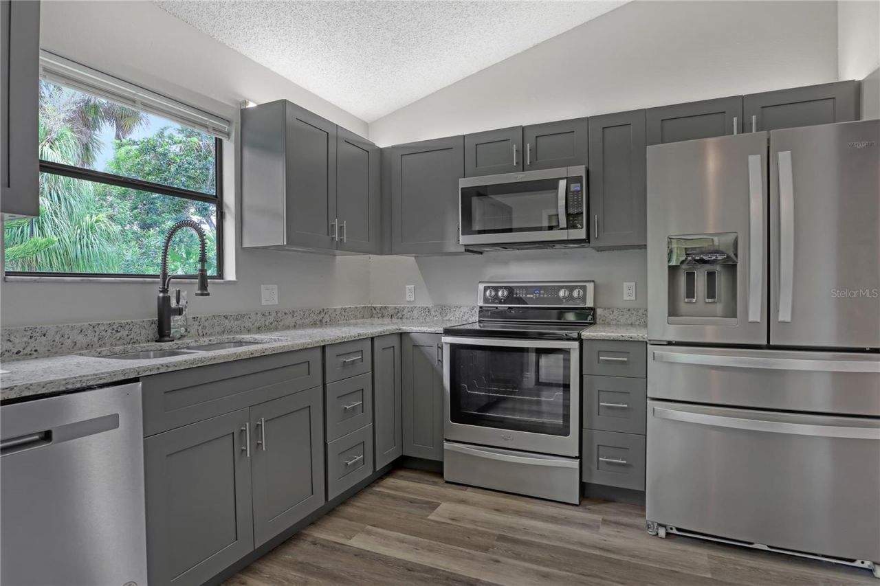 778 Pine Shores Circle, New Smyrna Beach, FL 32168 Photo