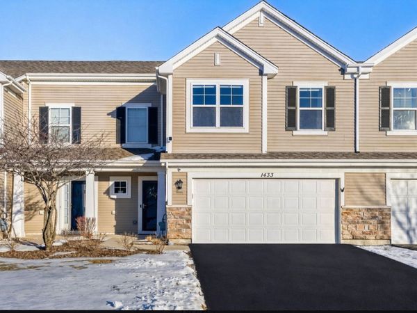 1433 Lighthouse Lane, Pingree Grove, IL 60140