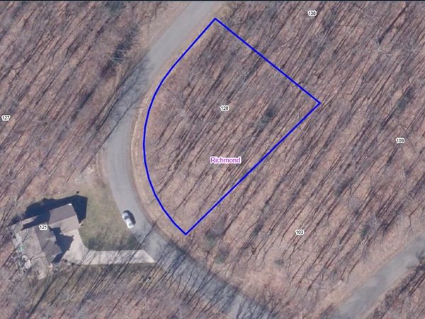 128 VOTIVE PLACE, SHADY SPRING, WV 25918