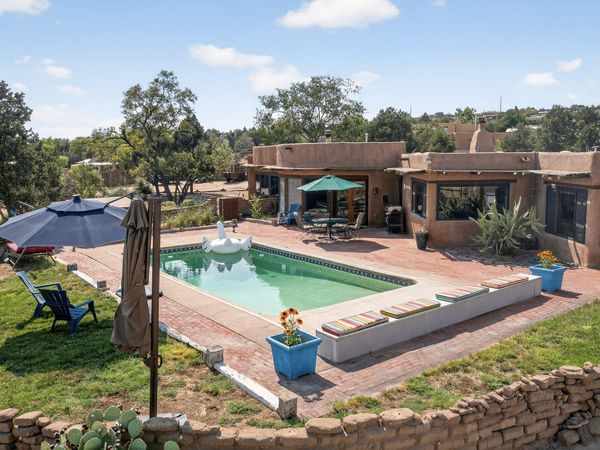 159 El Rey Drive, Corrales, NM 87048