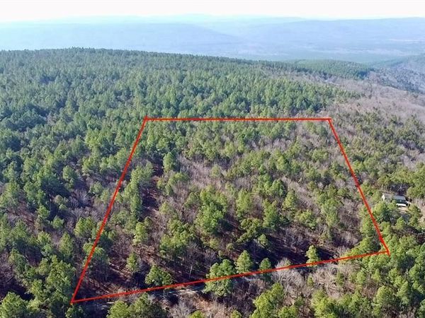 10 Indian Highway 144 , Honobia, OK 74549