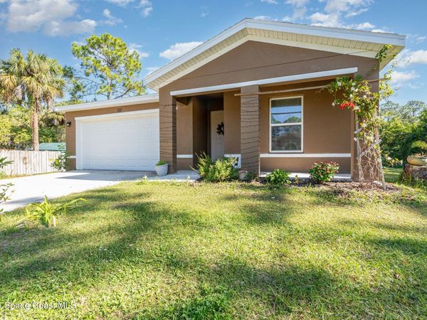 711 Darlington Avenue SW , Palm Bay, FL 32908