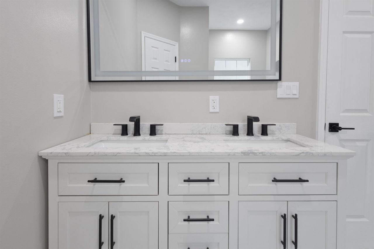 604 Rustling Pines Boulevard, Midway, FL 32343 Photo