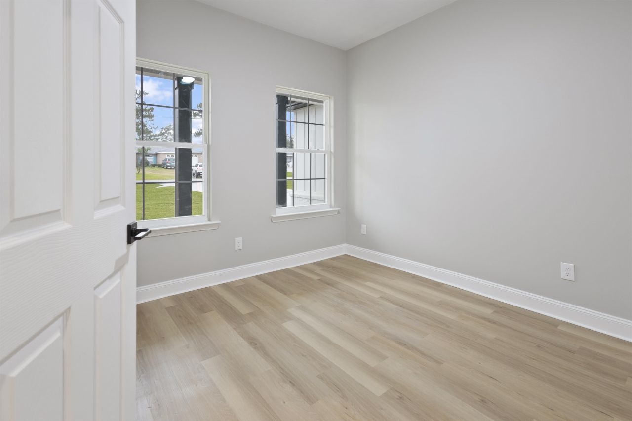 604 Rustling Pines Boulevard, Midway, FL 32343 Photo