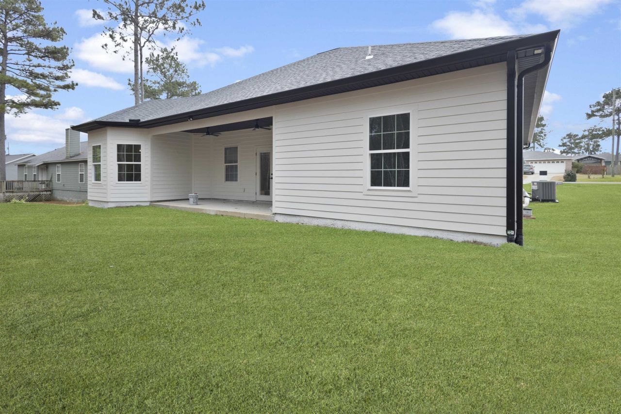 604 Rustling Pines Boulevard, Midway, FL 32343 Photo