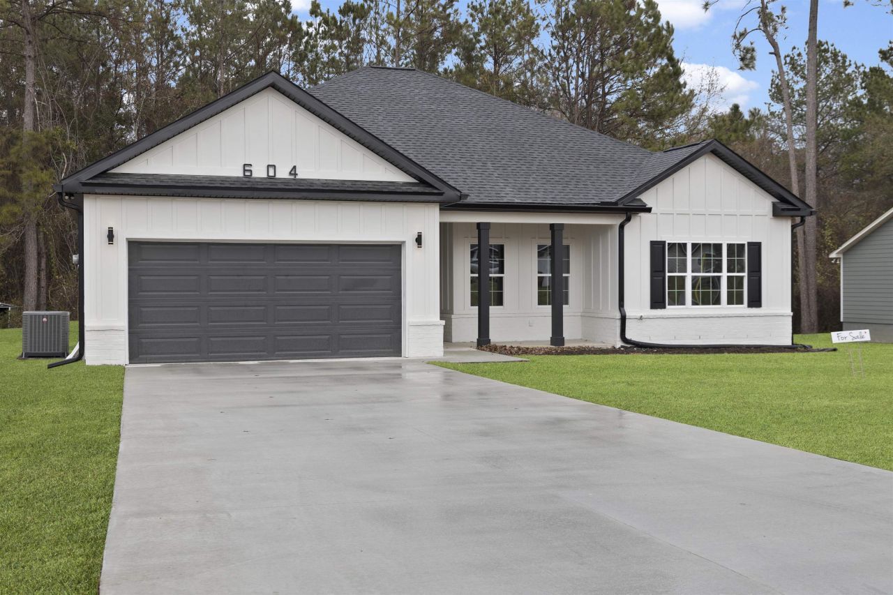 604 Rustling Pines Boulevard, Midway, FL 32343 Photo