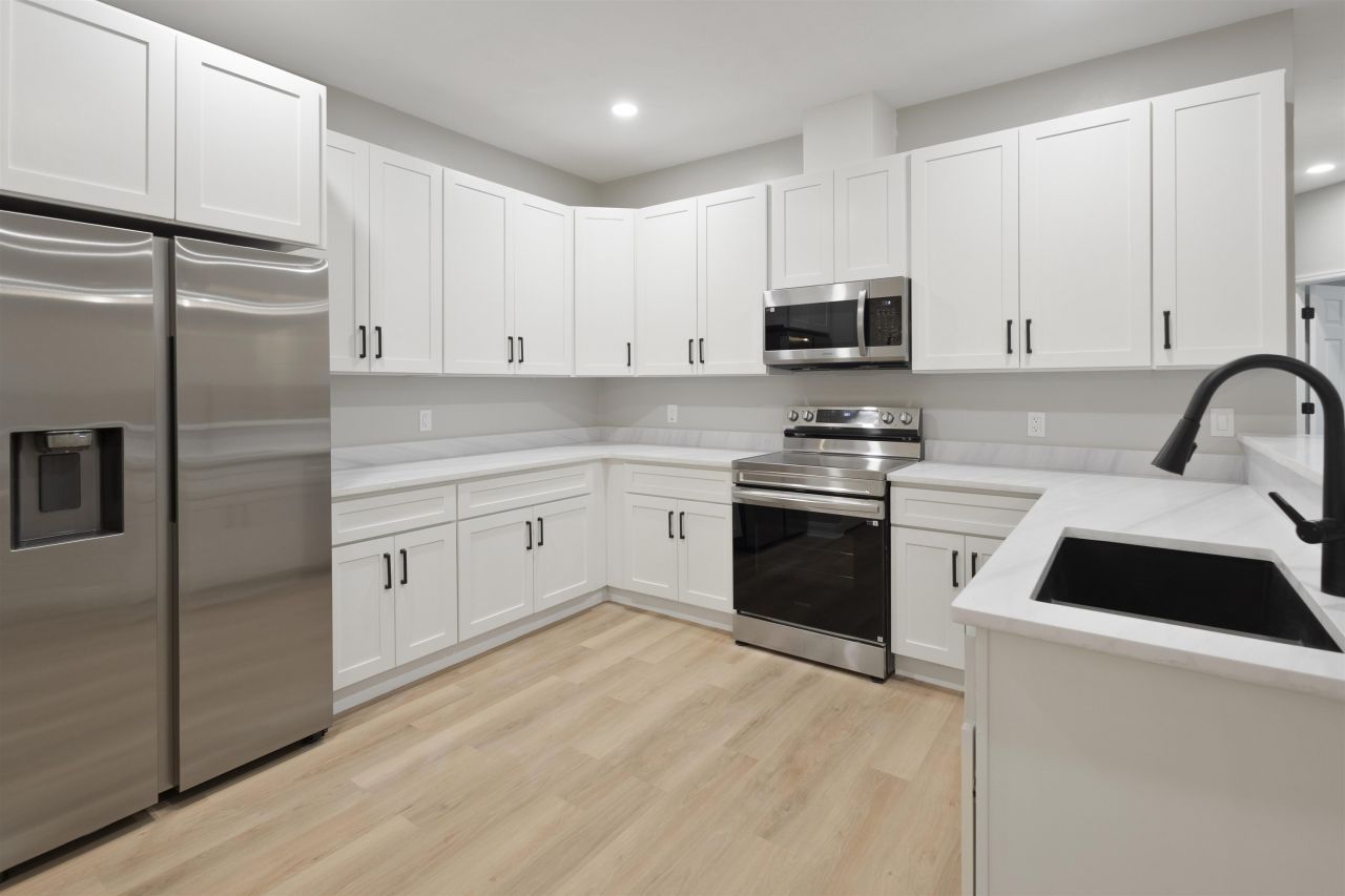 604 Rustling Pines Boulevard, Midway, FL 32343 Photo