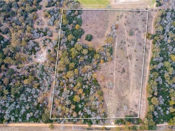 00 County Road 132 , Hallettsville, TX 77964