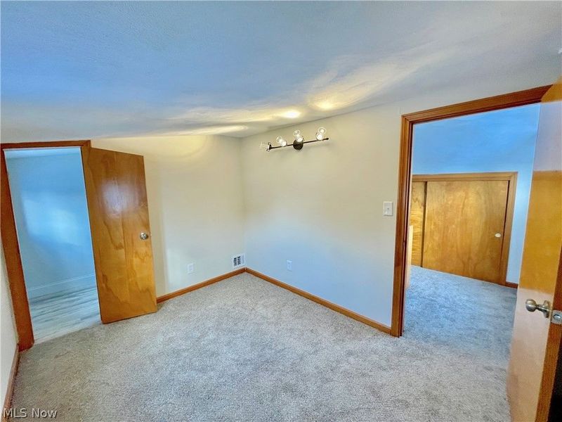 232 Hawthorne Street, Elyria, OH 44035 Photo 11