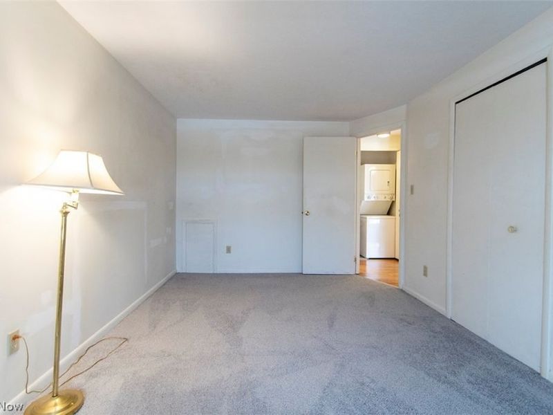 9600 Cove Avenue, Unit B-9, North Royalton, OH 44133 Photo 13