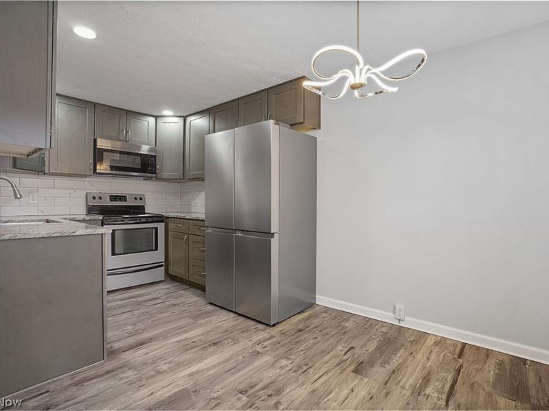 4623-A Cox Drive, Stow, OH 44224 Photo 5